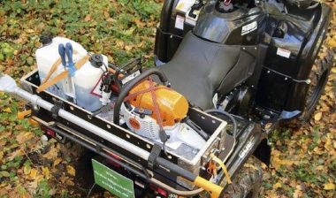Auch bei ATV muß die Ladung gesichert sein. Dabei dürfen auch selbstgebaute Lösungen zum Einsatz kommen. 